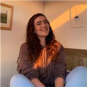 Native English speaker offering english lessons